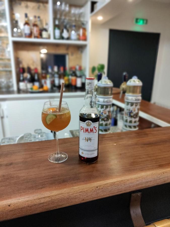Hotel Restaurant La Voile Bleue エルドゥヴァン エクステリア 写真