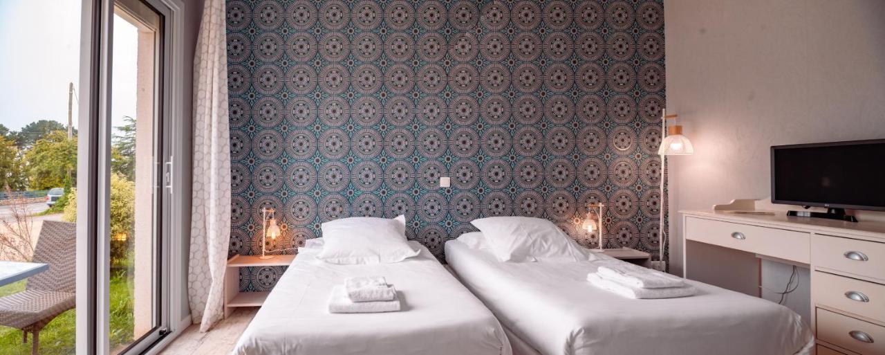 Hotel Restaurant La Voile Bleue エルドゥヴァン エクステリア 写真