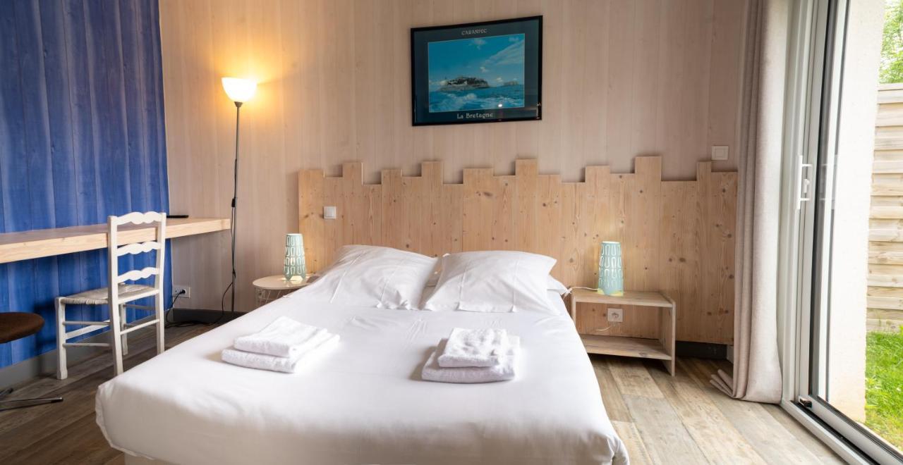 Hotel Restaurant La Voile Bleue エルドゥヴァン エクステリア 写真